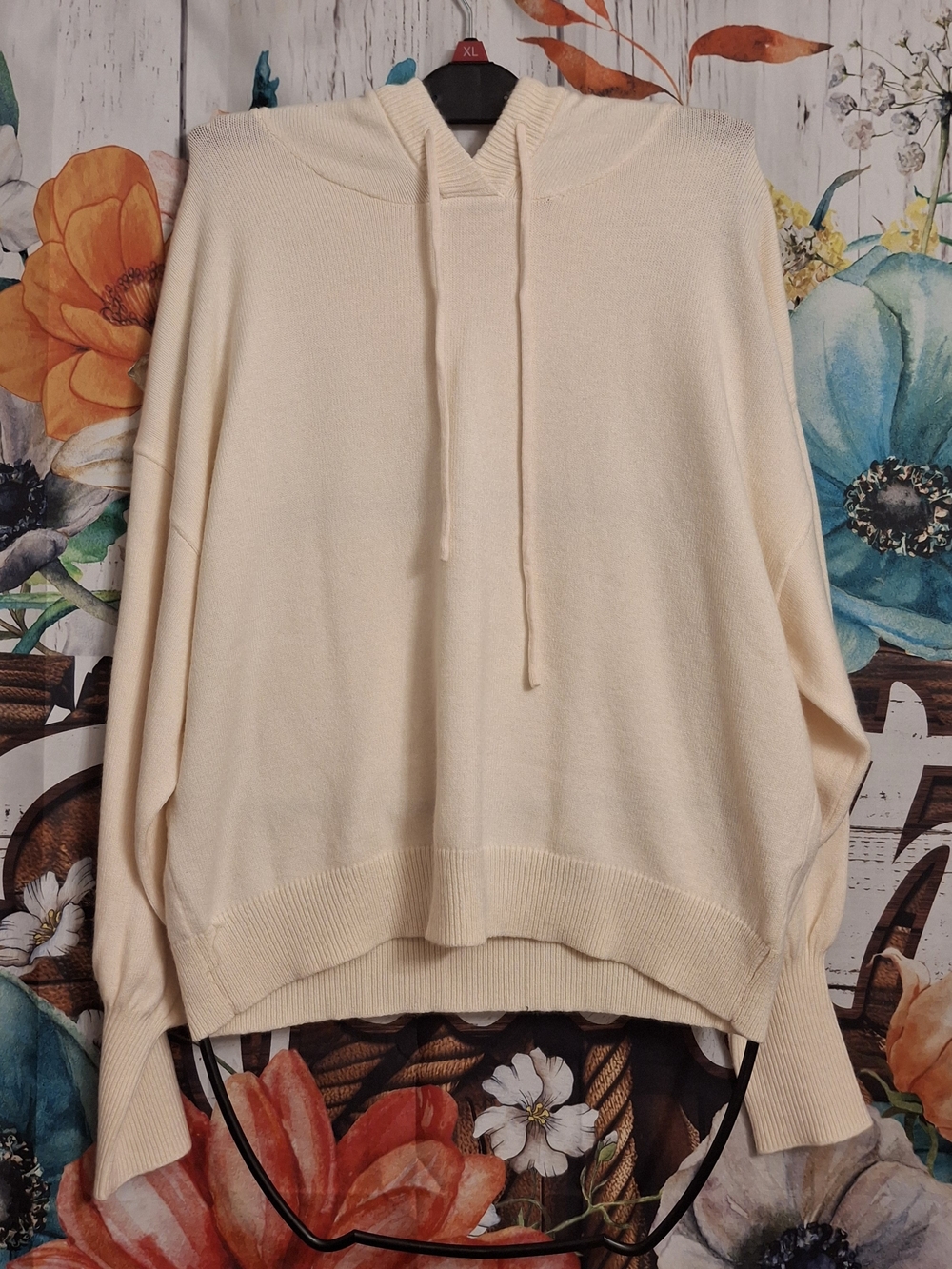 Women's Cream Hooded Crewneck Sweater